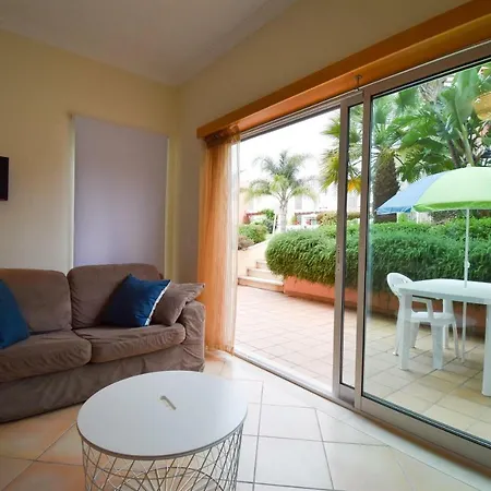 Old Village Prestige 101 *